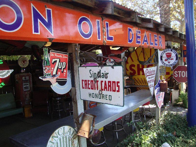 09152013 Reiffs Front Lawn Gas Station Folsom Chapter 1787